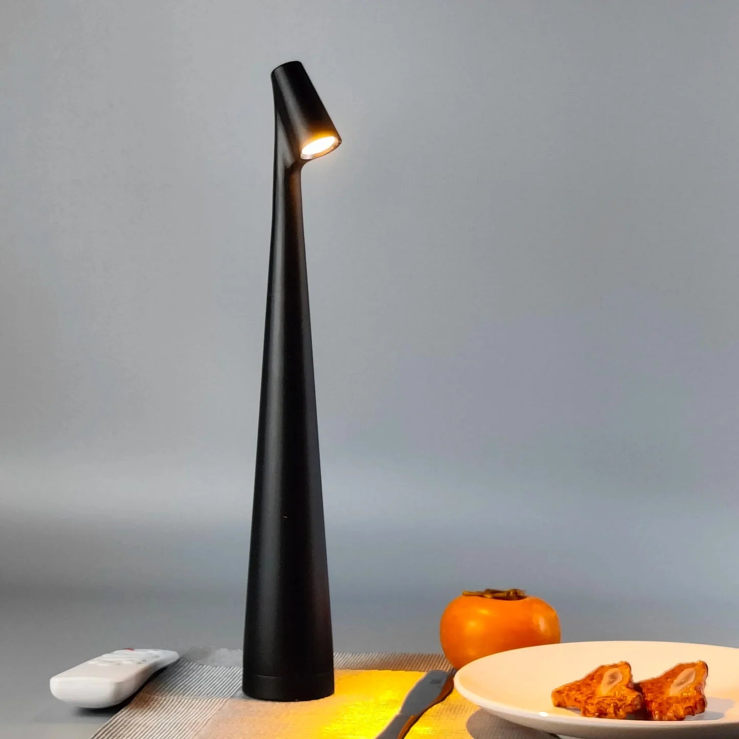 LumaLite - Wireless LED Table Lamp