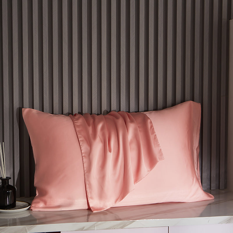 Satin Luxe Pillowcase – Mulberry-Inspired Comfort