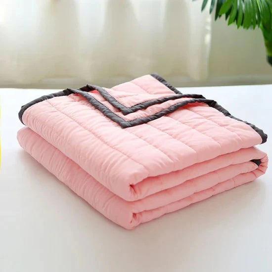 CoolBreeze - Soft Cooling Blanket