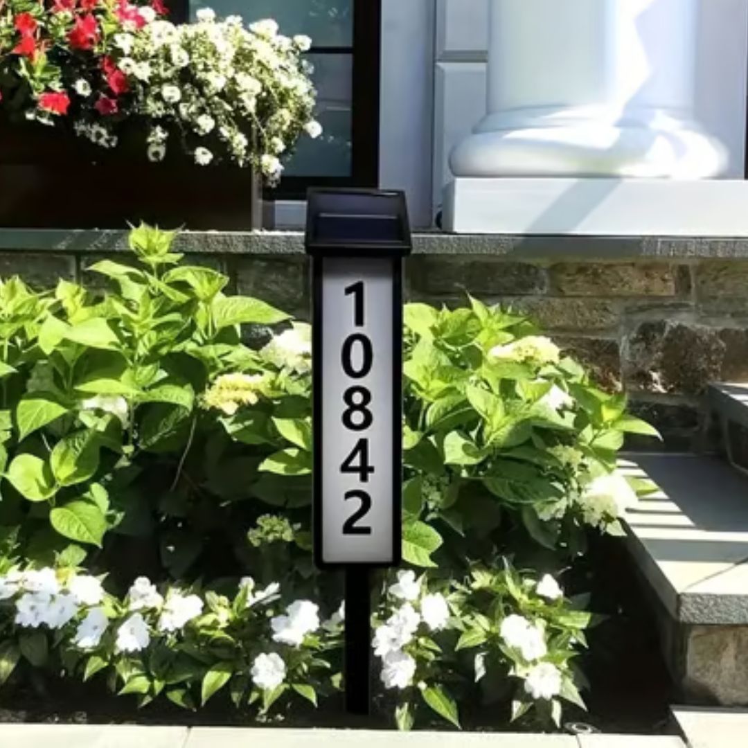 SunMark - Solar address sign