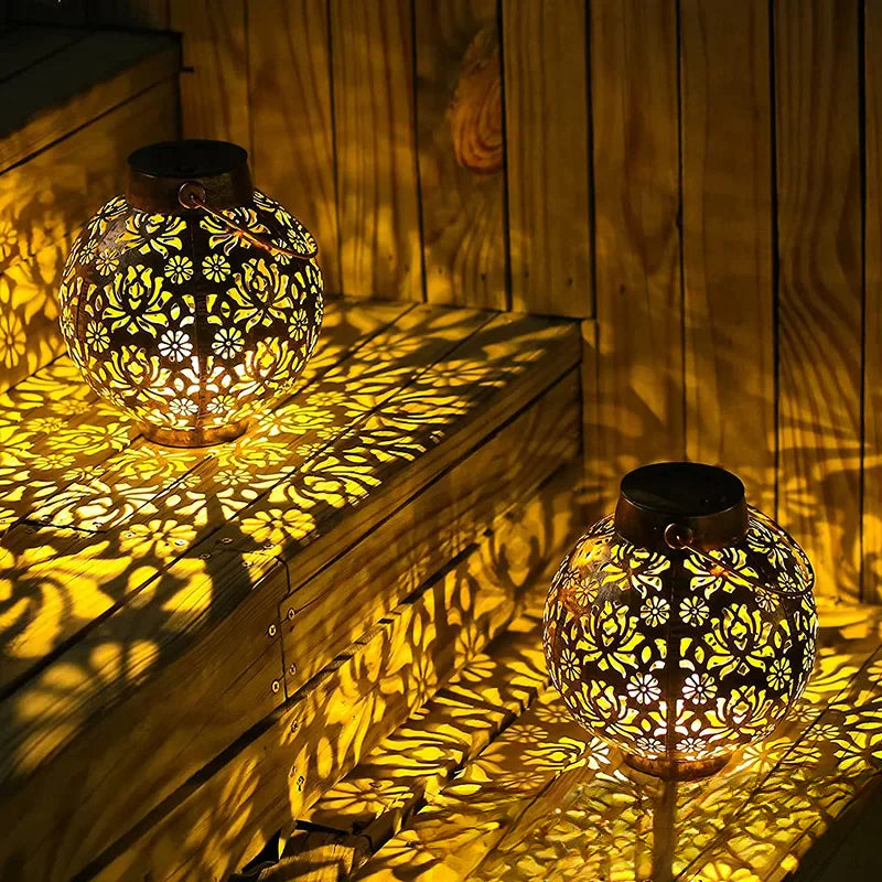 Éclaria – Solar Hanging Garden Lantern