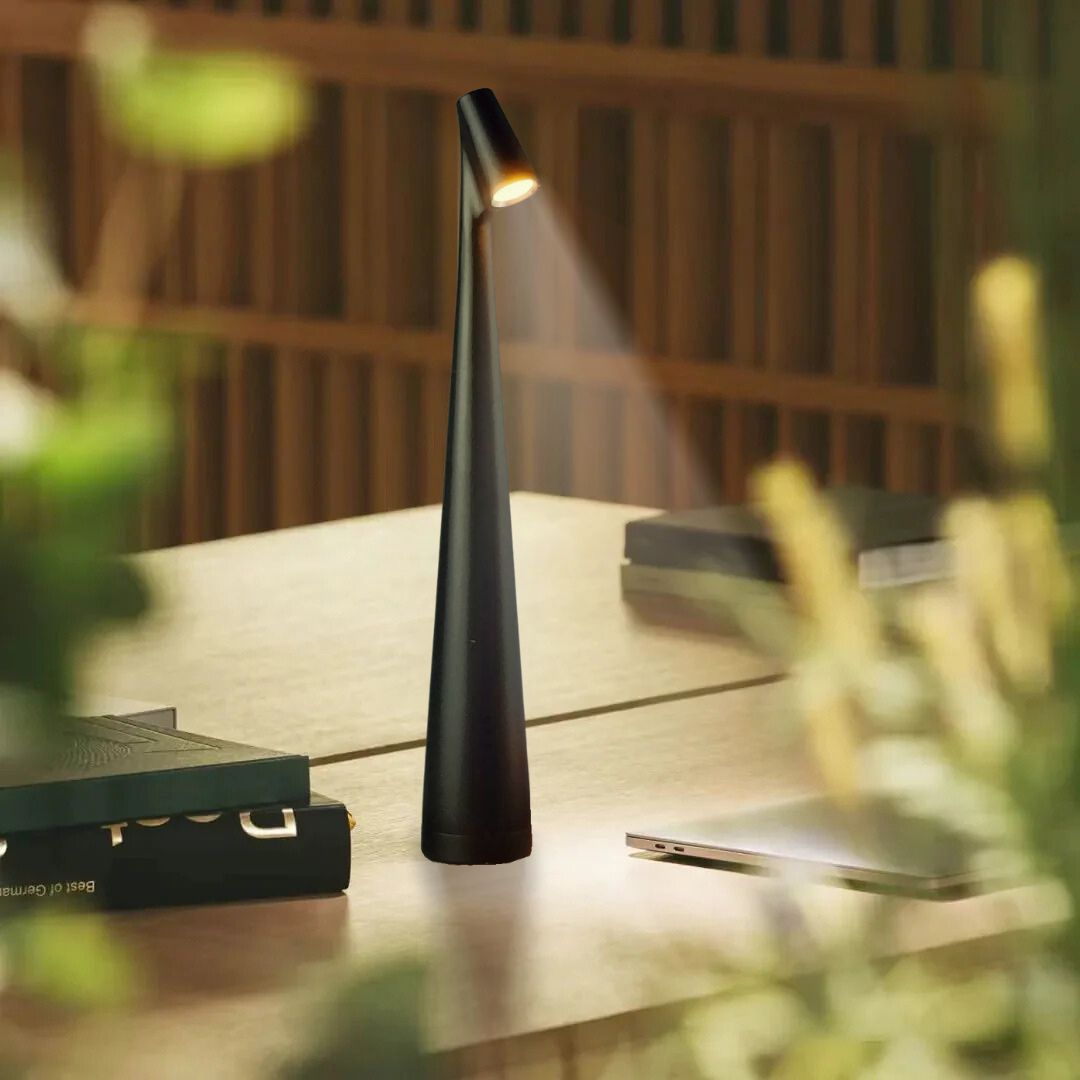 LumaLite - Wireless LED Table Lamp