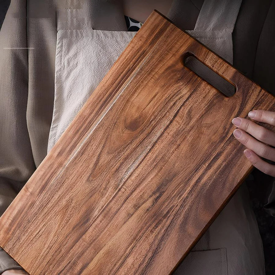 OakEdge – Premium Solid Wood Cutting Board