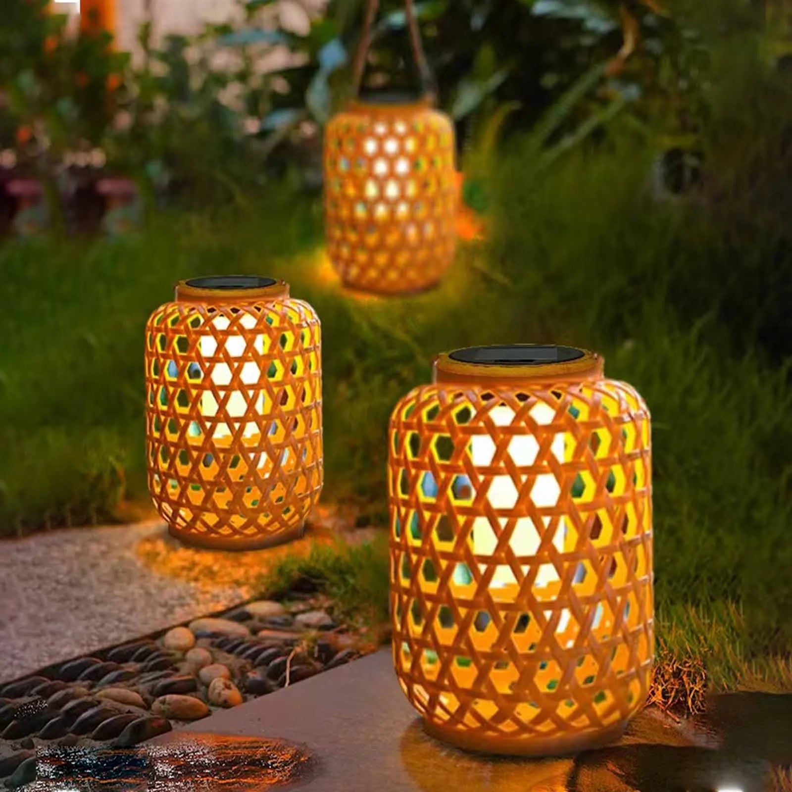 RavaLuna – Rattan Solar Lantern Light for Garden