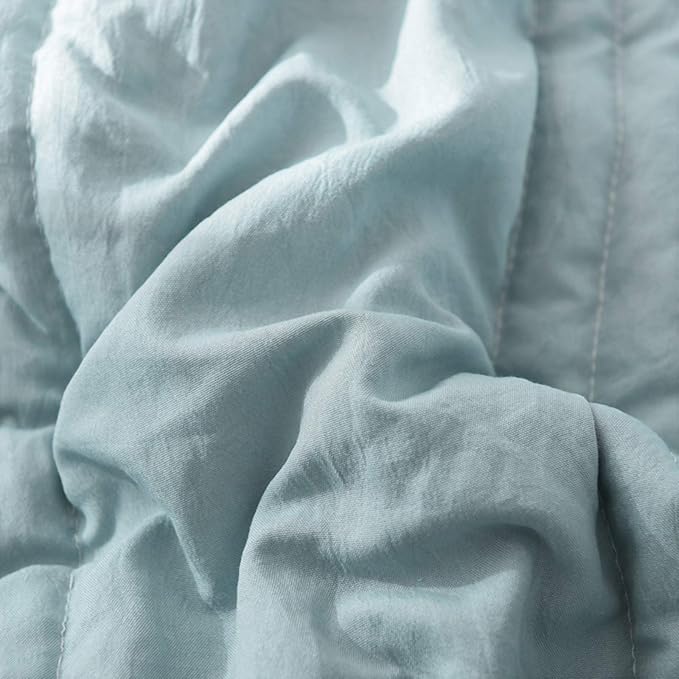 CoolBreeze - Soft Cooling Blanket