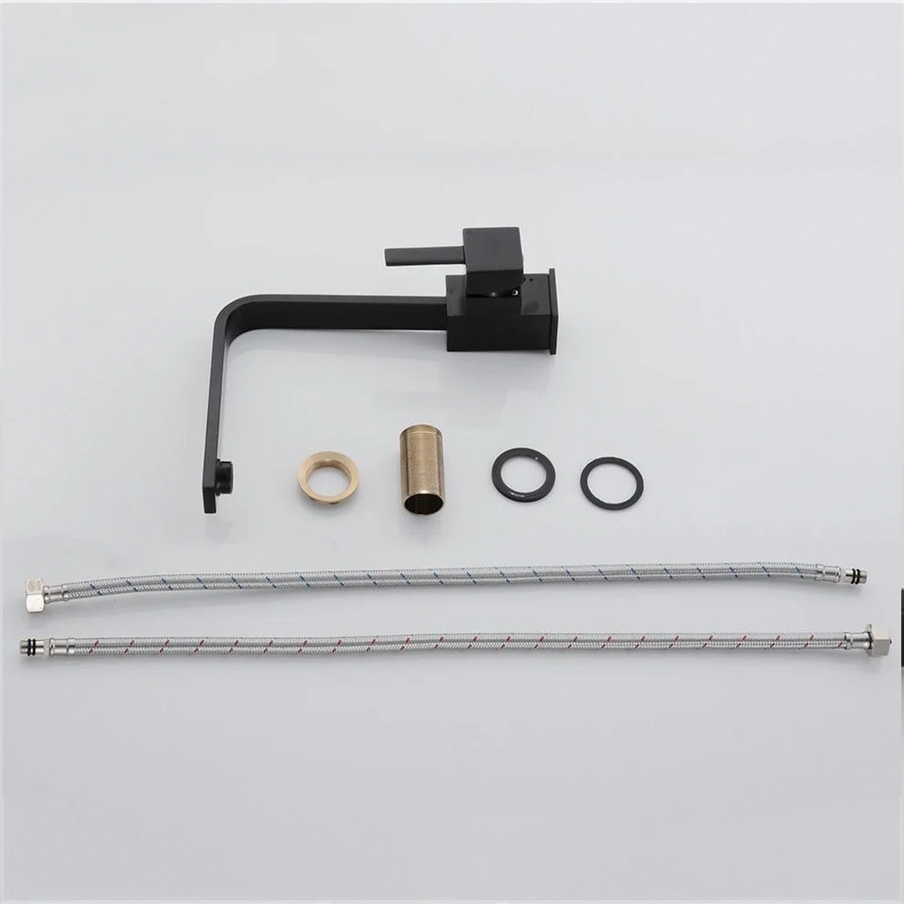 Felicia - Modern Faucet