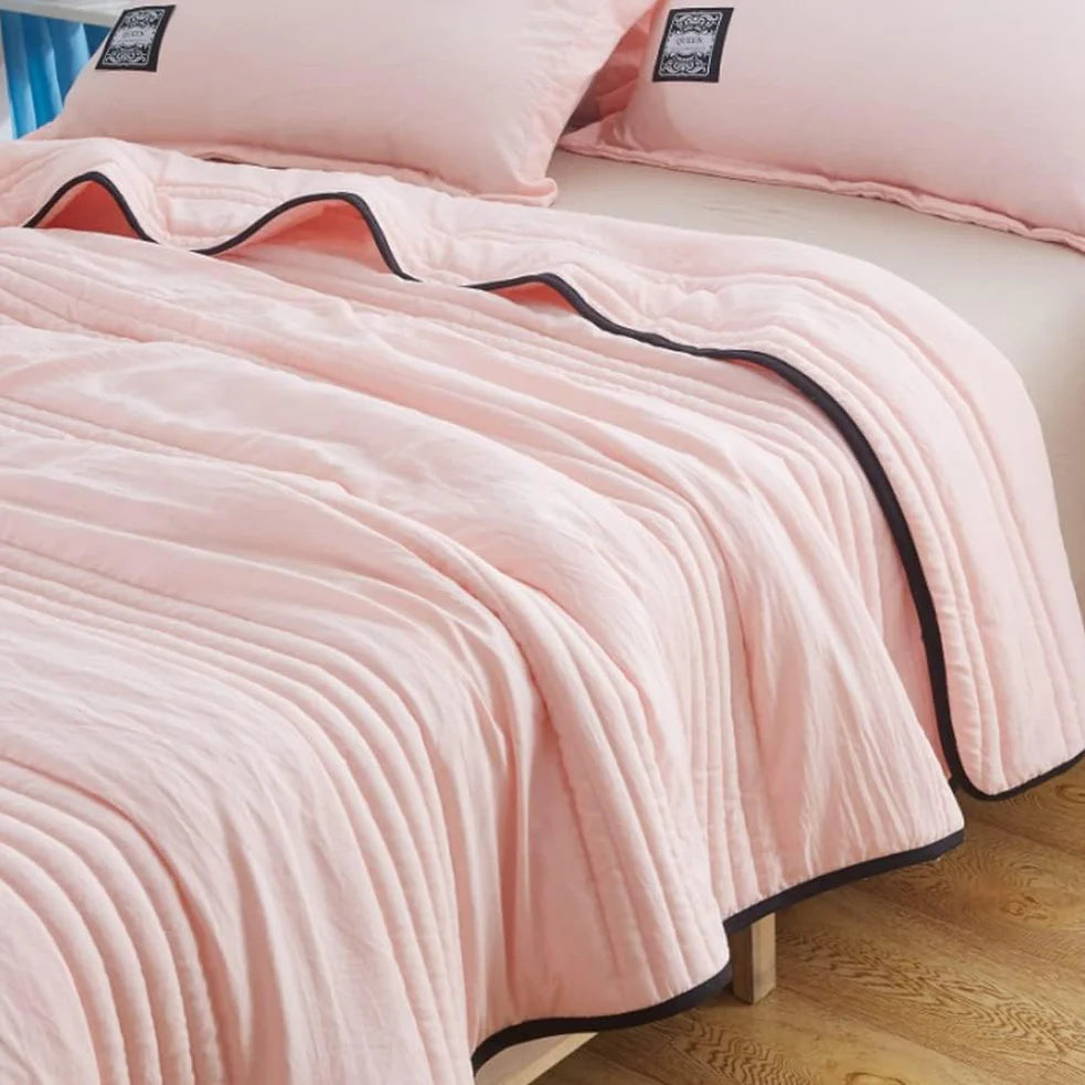 CoolBreeze - Soft Cooling Blanket