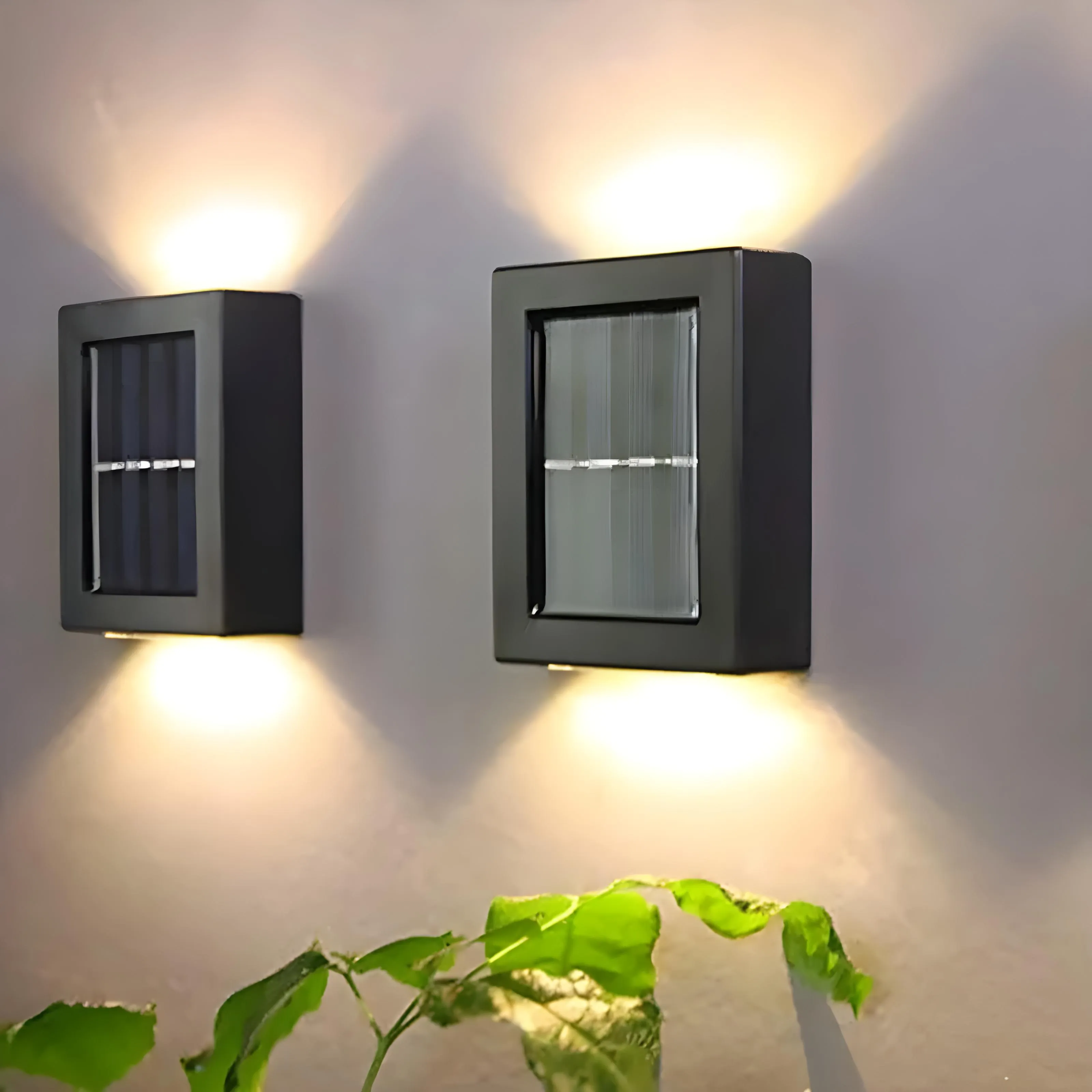 Up&Down- LED solar up and down lights