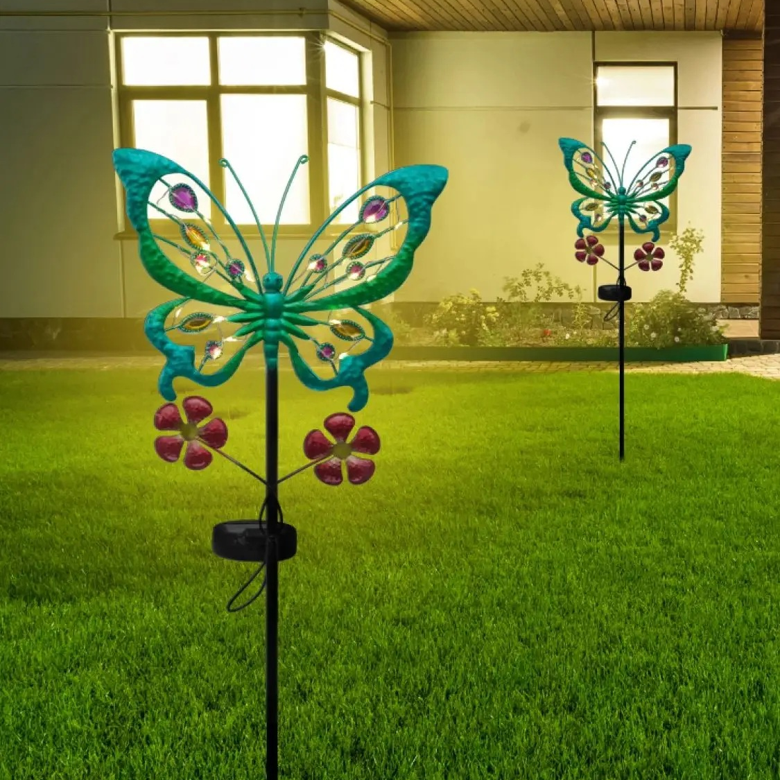 LunaWings – Solar Garden Butterfly Stake Light