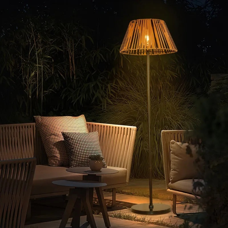 SolRattan Solar Floor Lamp