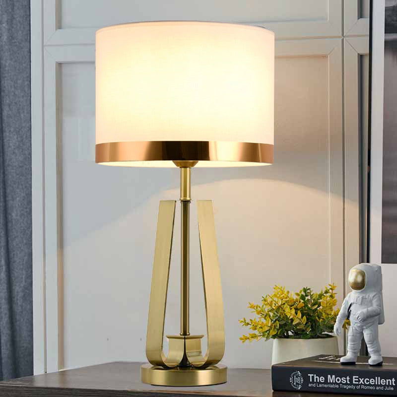 Aureum – Table Lamp with Golden Cone Design