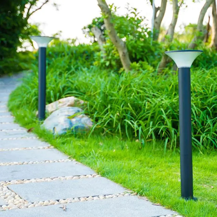 LumaBollard – Solar Aluminium Path Light