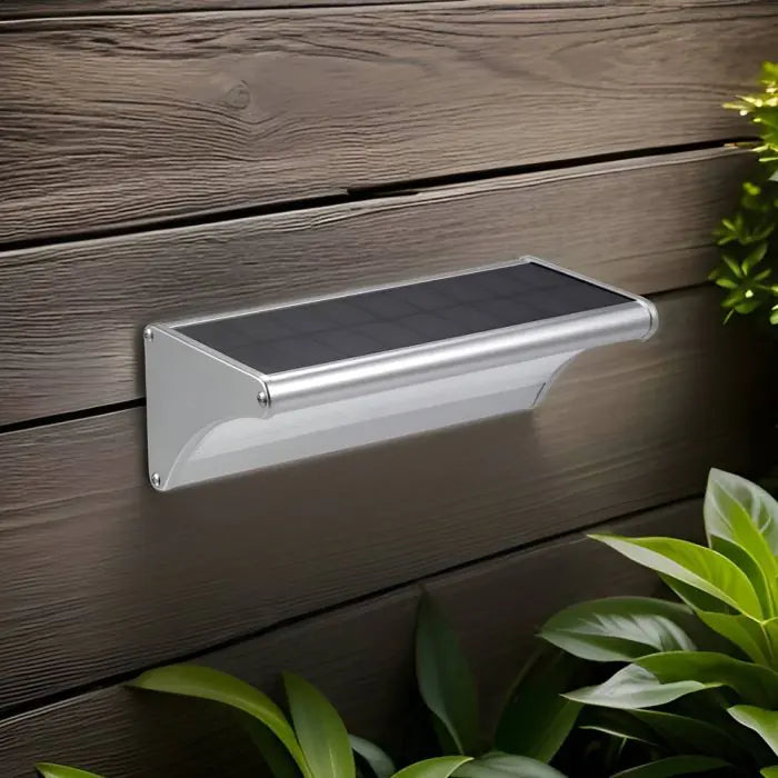 LumaGuard – Aluminium Solar Motion Light
