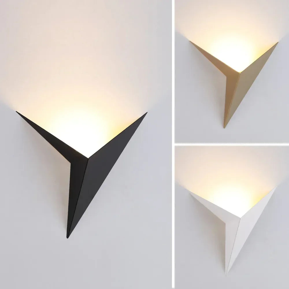 Vela - Minimalistic wall light