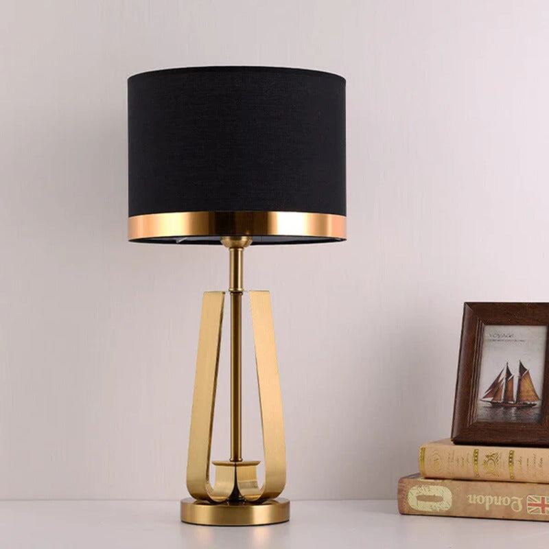 Aureum - Golden Cone Table Lamp