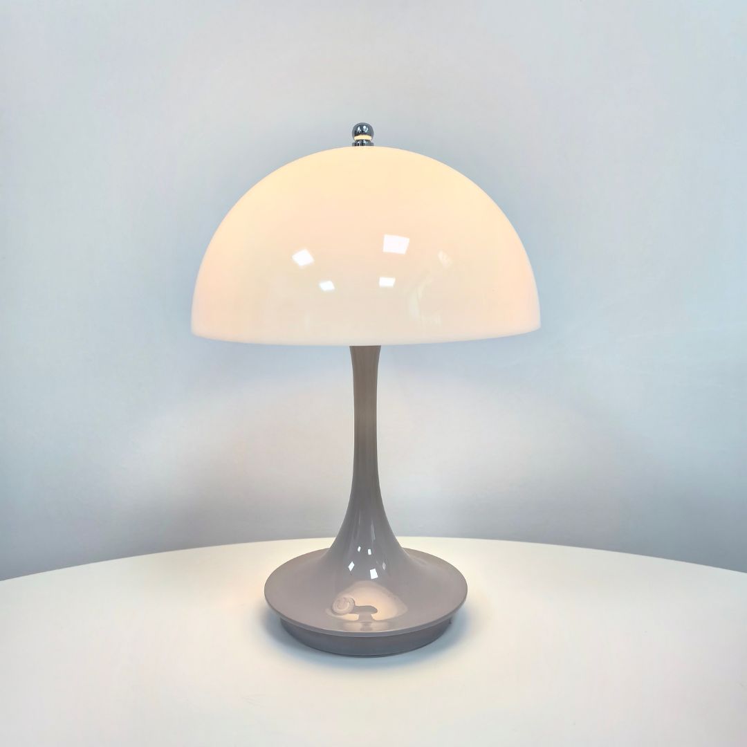 Donatello - Modern Table Lamp