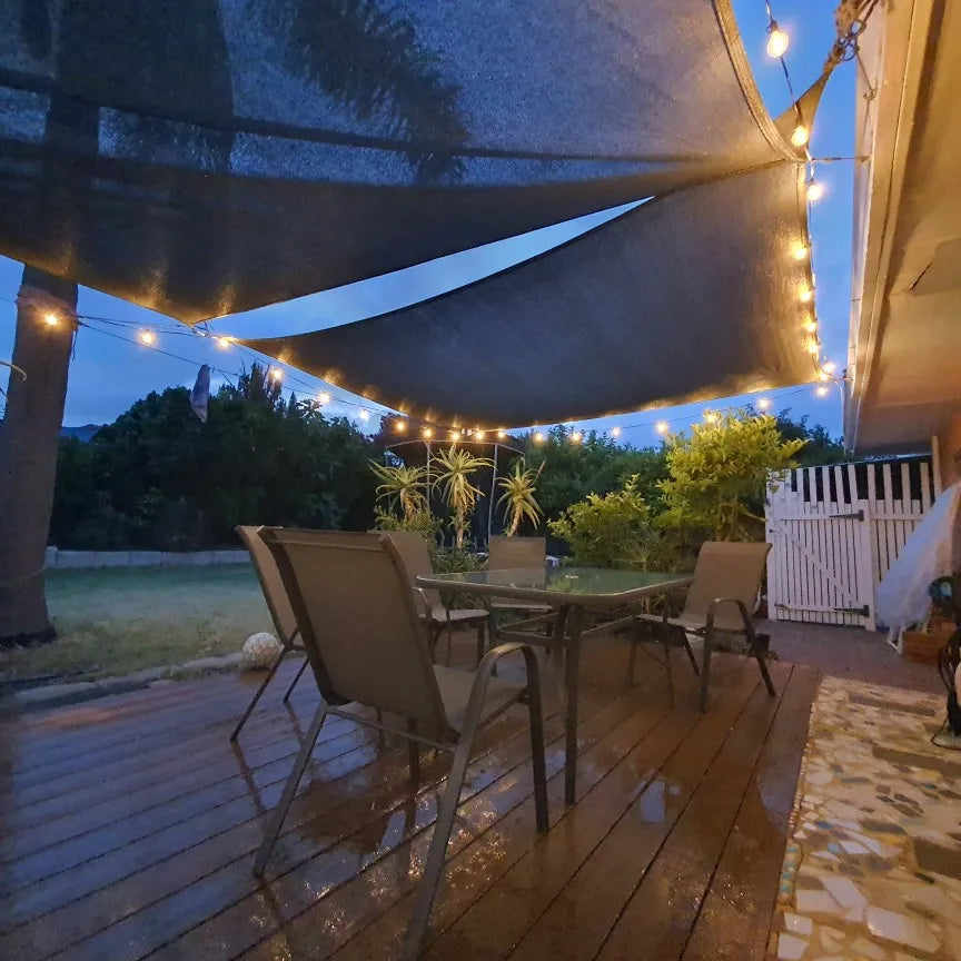 ElBulb - LED Plug-in Light Strings for Outdoor Use