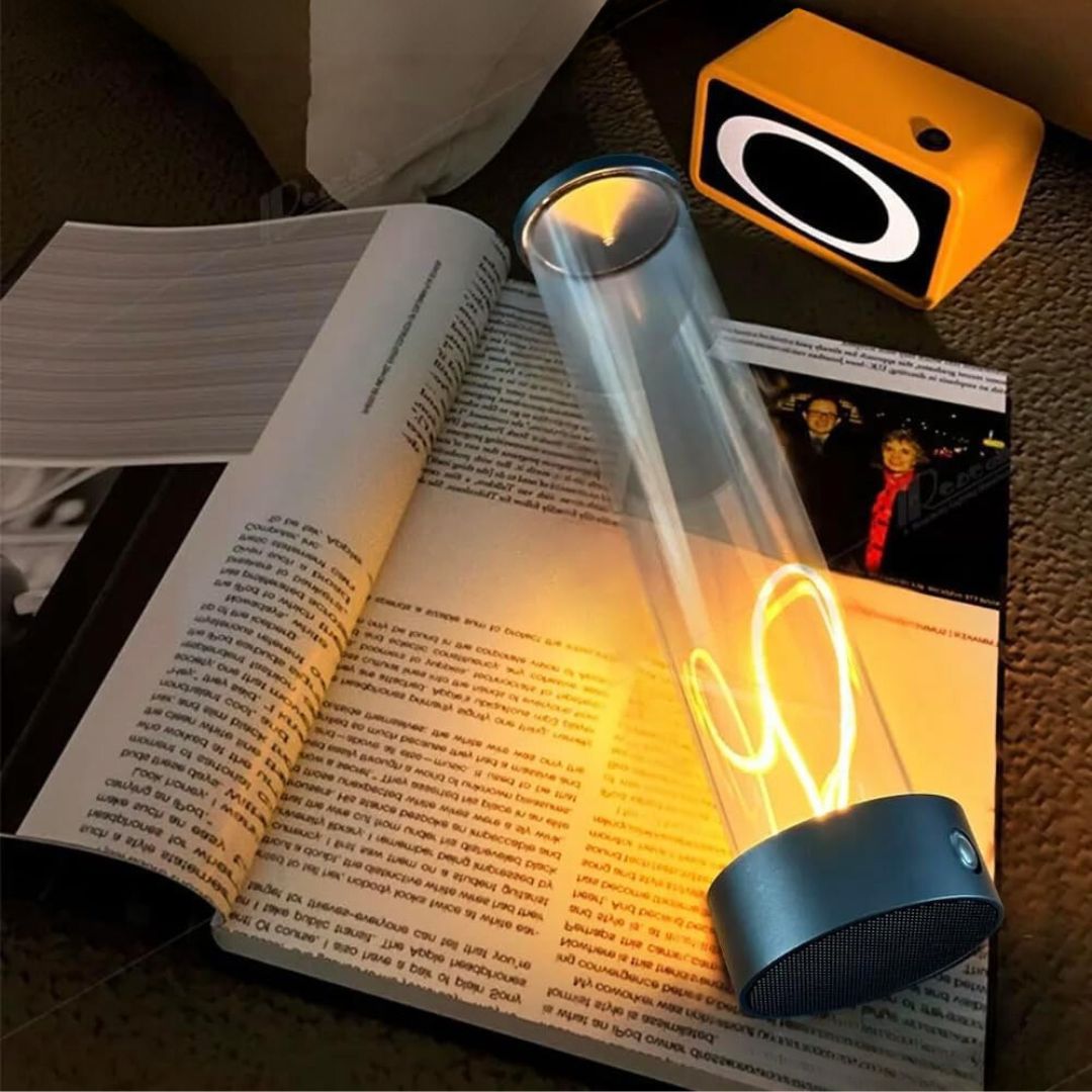 Lynx - Modern LED Desk Lamp