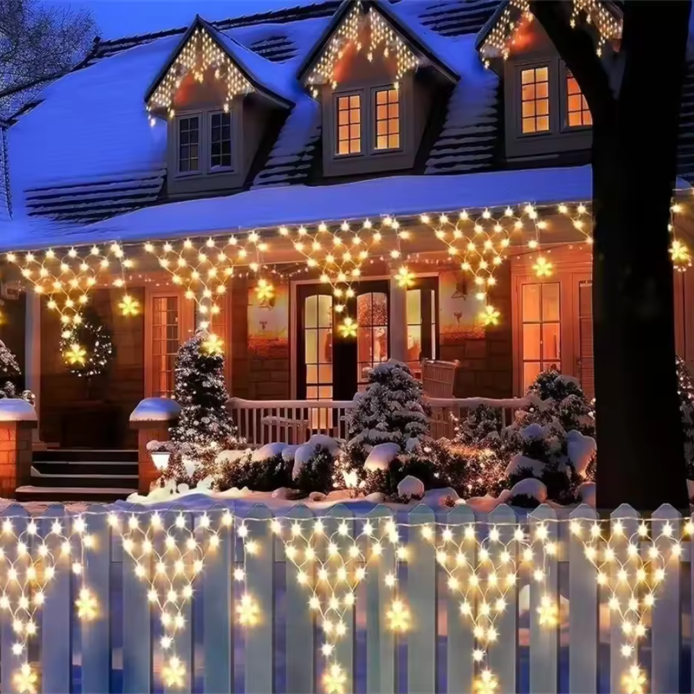 Solar Christmas Star Curtain Lights – LED Waterproof Outdoor Decorative String with 8 Flash Modes