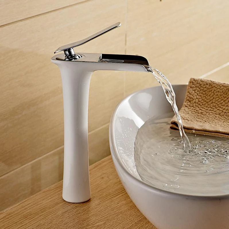 CascadeFlow - Single Handle Waterfall Faucet